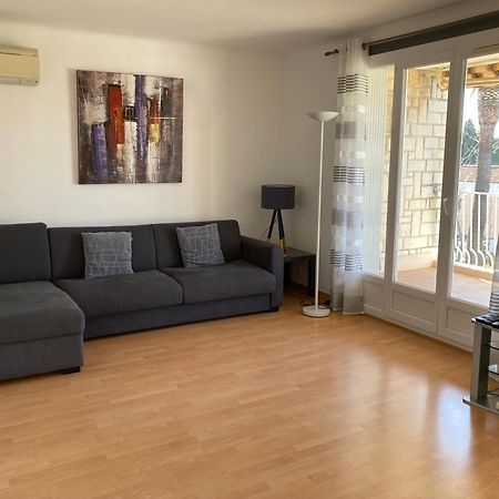 Les Palmiers Apartment Сен Сир сюр Мер Екстериор снимка