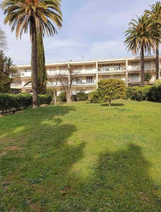 Les Palmiers Apartment Сен Сир сюр Мер Екстериор снимка